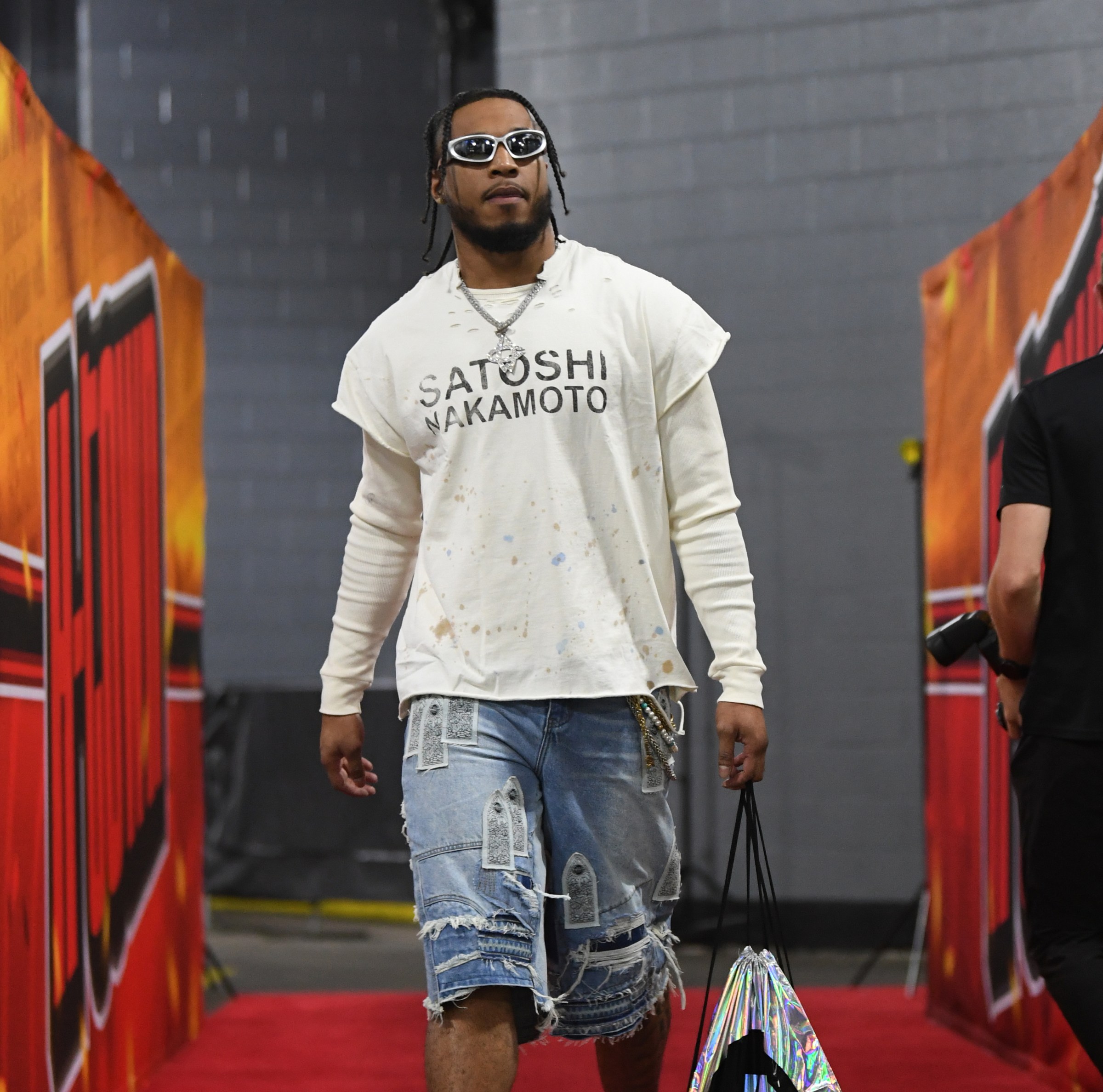 Rockets trade Cam Whitmore to Wizards for two second-round picks