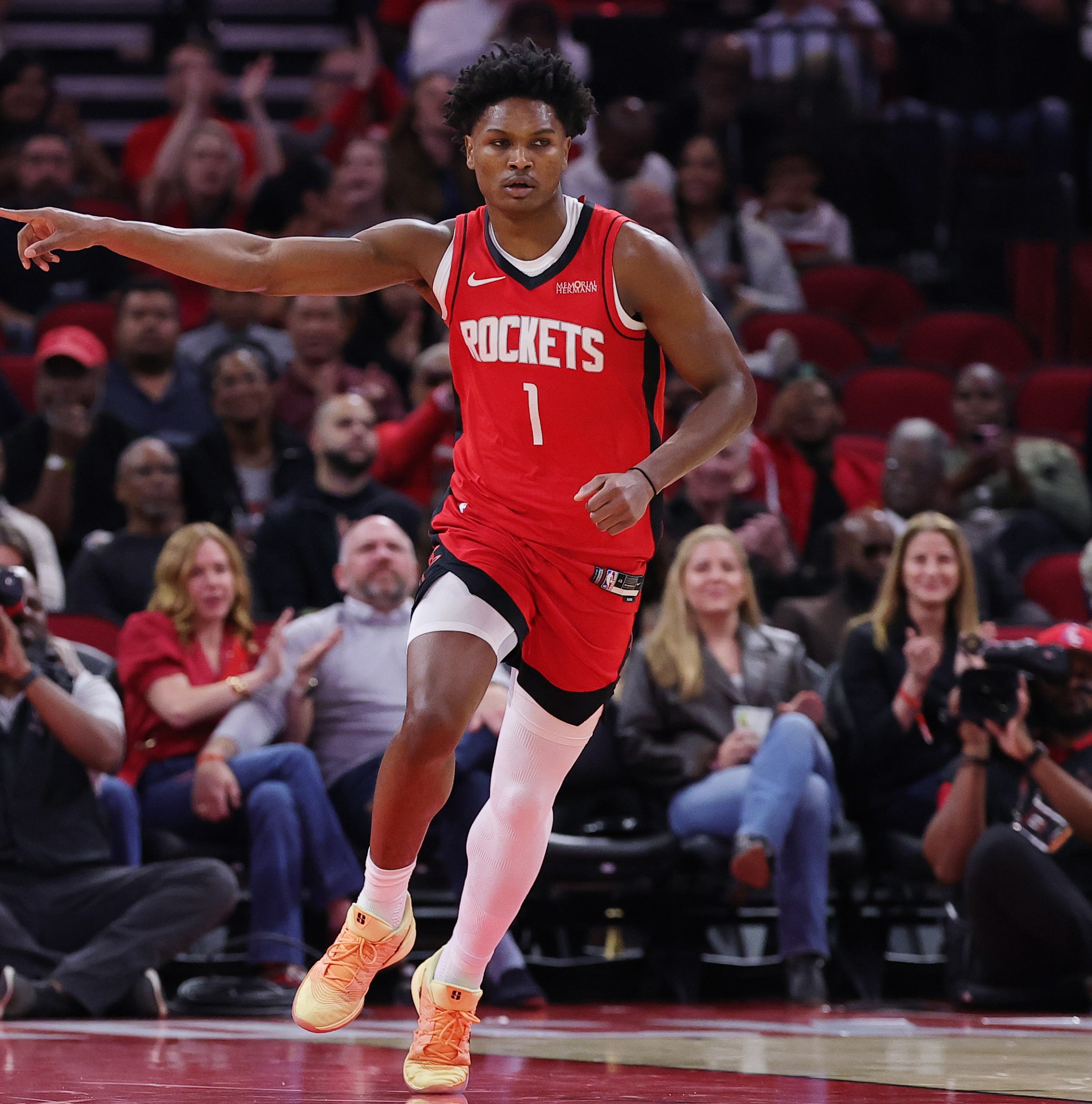 Destroying an absolutely inaccurate depiction of Amen Thompson