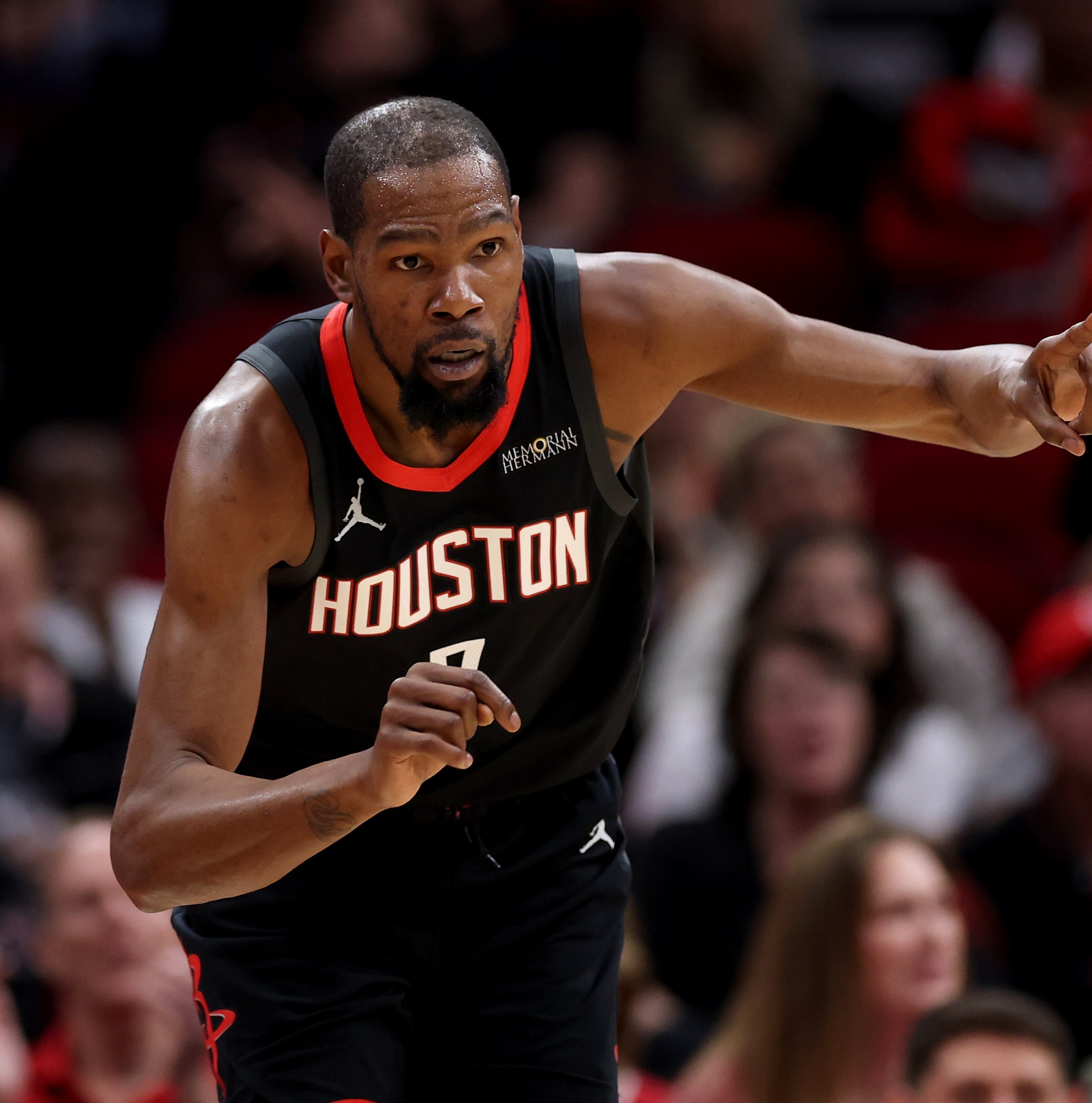 Rockets heading to Florida for Magic