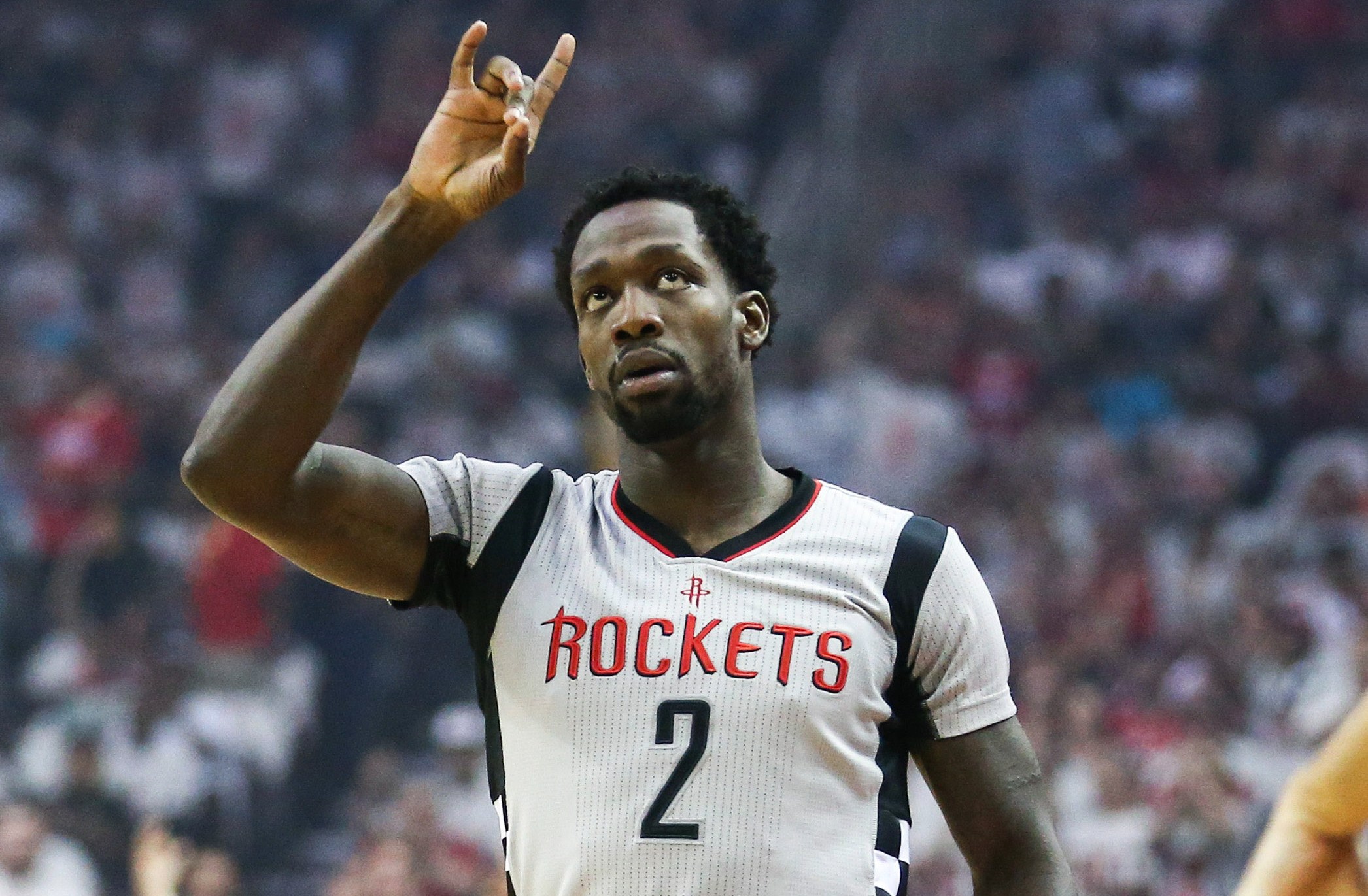 Ex-Rockets fan favorite continues to make news for wrong reasons