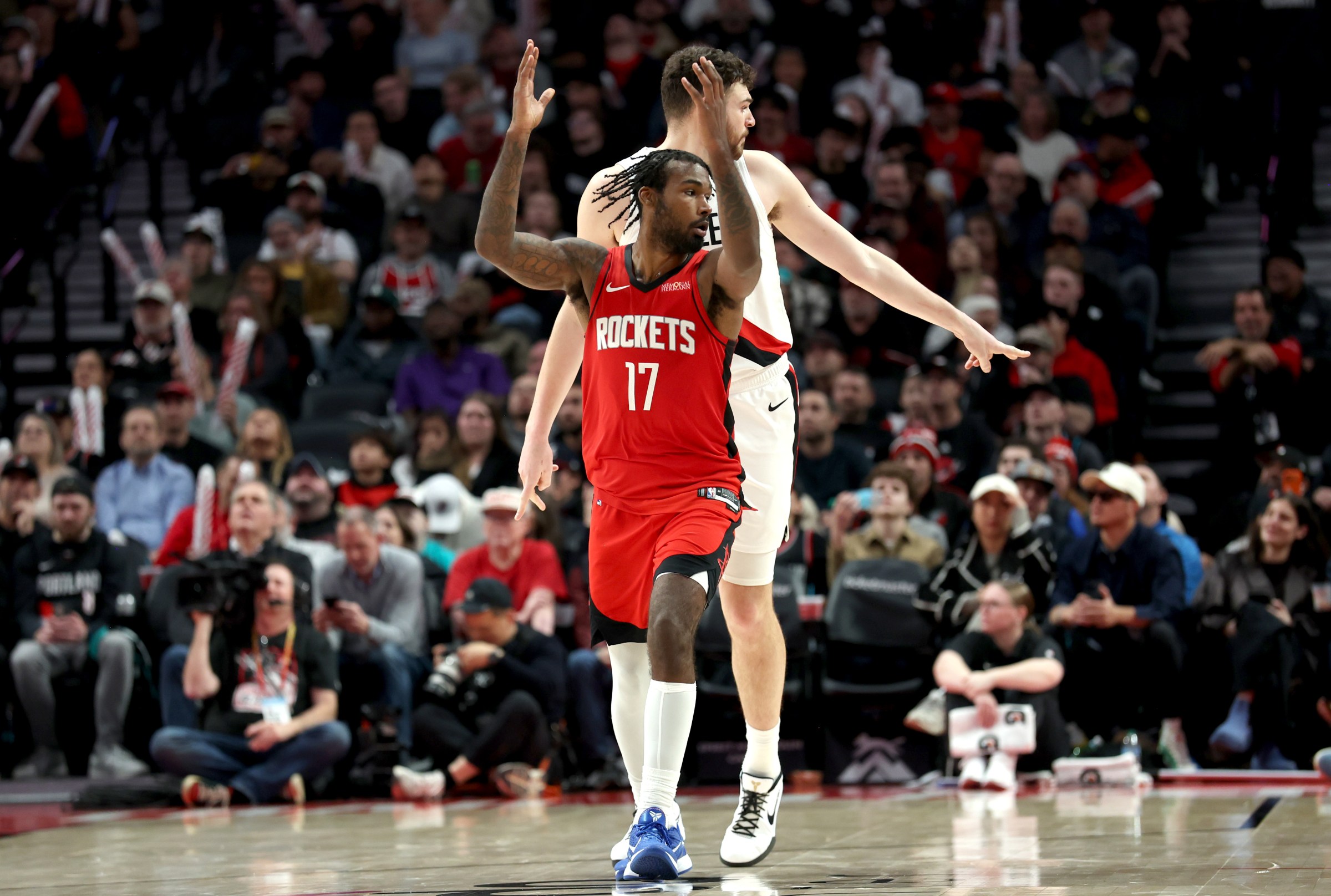 Rockets fall to Blazers 103-102 after disallowed tip-in