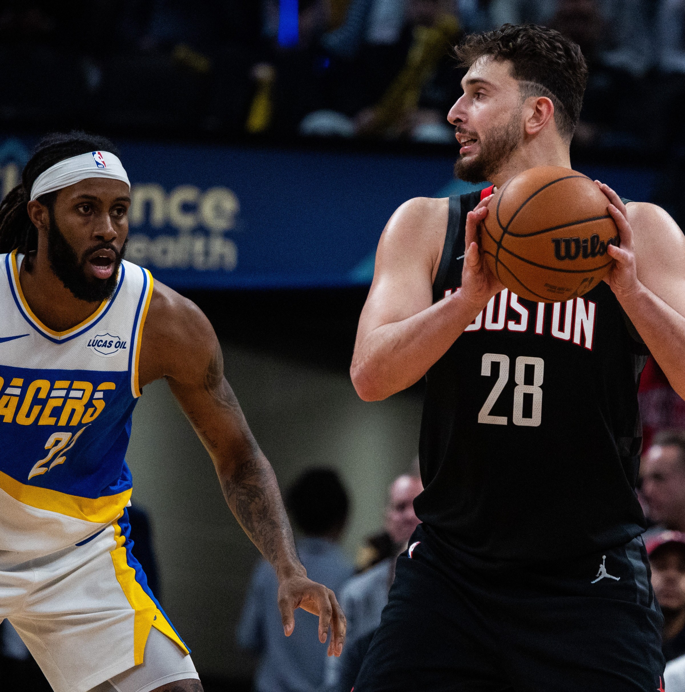 Rockets down Pacers 118-114 with KD out